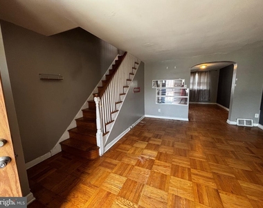 5942 B Street - Photo Thumbnail 2