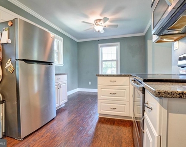 912 Feist Avenue - Photo Thumbnail 15
