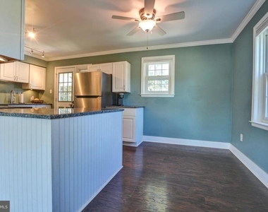912 Feist Avenue - Photo Thumbnail 11