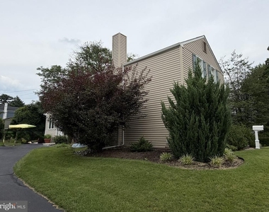 217 Lyster Road - Photo Thumbnail 1