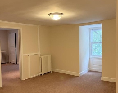 99 S Lansdowne Avenue - Photo Thumbnail 13