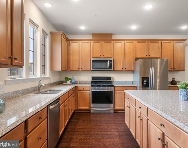 15 Eagle Lane - Photo Thumbnail 10