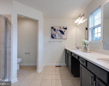 15 Eagle Lane - Photo Thumbnail 19