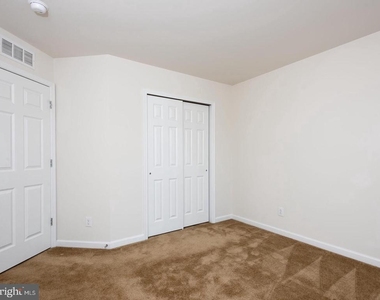 15 Eagle Lane - Photo Thumbnail 22