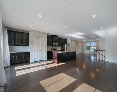 227 Quarry Point Road - Photo Thumbnail 14