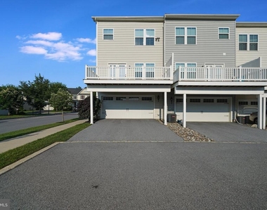 227 Quarry Point Road - Photo Thumbnail 6