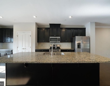 227 Quarry Point Road - Photo Thumbnail 13