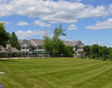 302 Summer Court - Photo Thumbnail 18