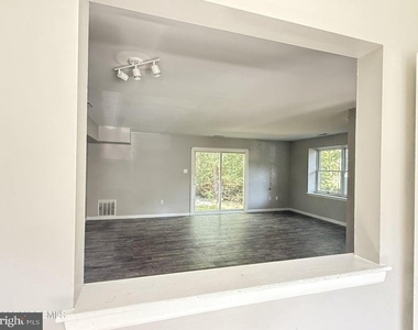 207 E Winged Foot Court - Photo Thumbnail 5