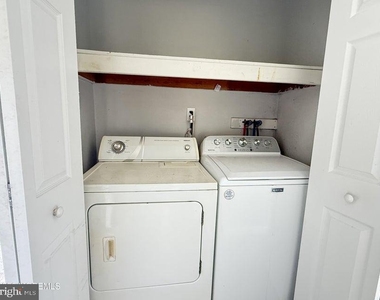 207 E Winged Foot Court - Photo Thumbnail 6