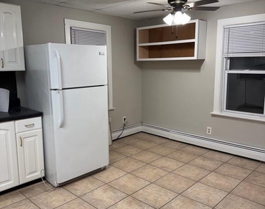 31 Eldridge Avenue - Photo Thumbnail 7