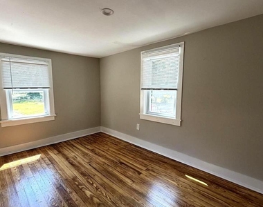 223 S Main Street - Photo Thumbnail 6