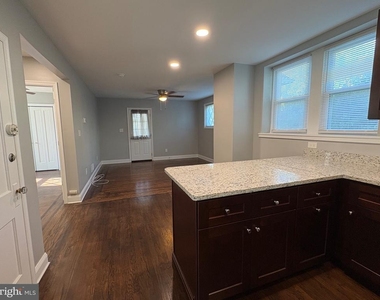 512 Jessamine Avenue - Photo Thumbnail 6