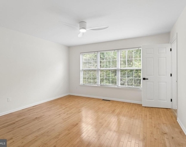 623 Barton Boulevard - Photo Thumbnail 16