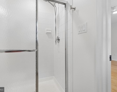 623 Barton Boulevard - Photo Thumbnail 20