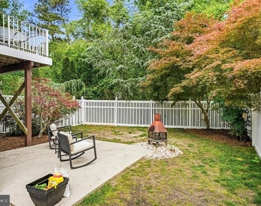 623 Barton Boulevard - Photo Thumbnail 6