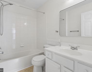 623 Barton Boulevard - Photo Thumbnail 15