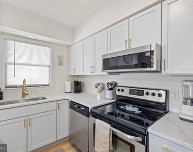 2803 Gull Way - Photo Thumbnail 17