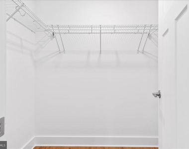 807 Radcliff Ave - Photo Thumbnail 30