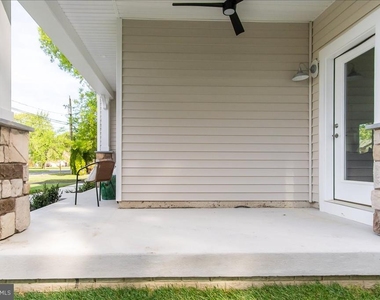 807 Radcliff Ave - Photo Thumbnail 36