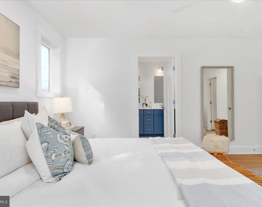 807 Radcliff Ave - Photo Thumbnail 26