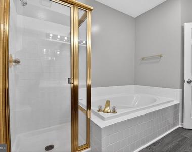 7936 Quill Point Drive - Photo Thumbnail 20