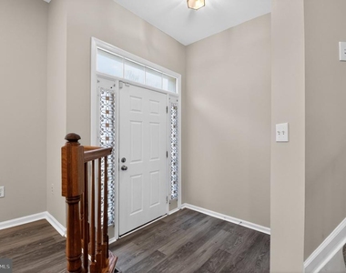 7936 Quill Point Drive - Photo Thumbnail 2