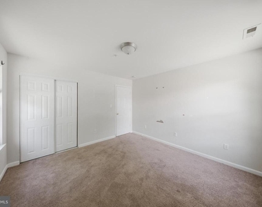 7611 Temple Hill Road - Photo Thumbnail 15