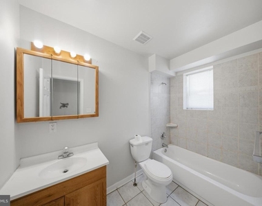 7611 Temple Hill Road - Photo Thumbnail 5