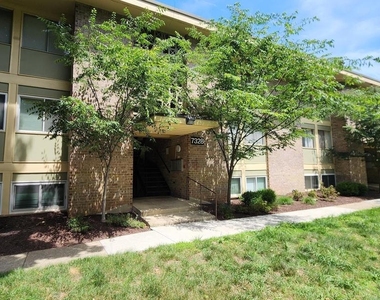 7328 Donnell Place - Photo Thumbnail 10