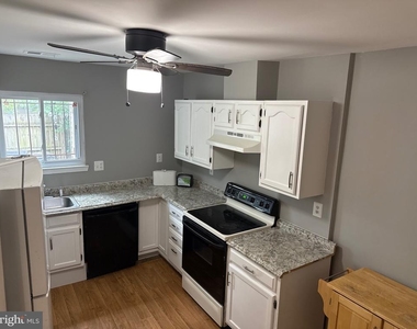 7737 Merrick Lane - Photo Thumbnail 18