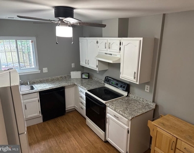 7737 Merrick Lane - Photo Thumbnail 20