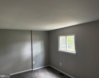 7737 Merrick Lane - Photo Thumbnail 32