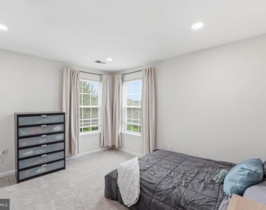 1908 Orchard Hill Drive - Photo Thumbnail 12