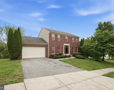 1908 Orchard Hill Drive - Photo Thumbnail 31