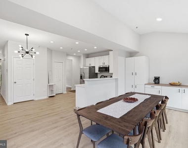1908 Orchard Hill Drive - Photo Thumbnail 6