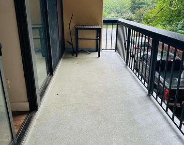 7401 Westlake Terrace - Photo Thumbnail 17