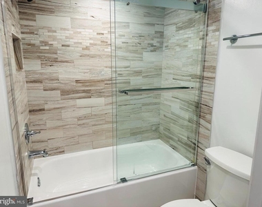 7401 Westlake Terrace - Photo Thumbnail 16