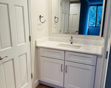 7401 Westlake Terrace - Photo Thumbnail 13