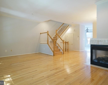 9423 Fields Road - Photo Thumbnail 15
