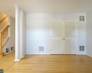9423 Fields Road - Photo Thumbnail 28