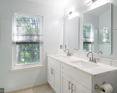 9423 Fields Road - Photo Thumbnail 21