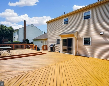 14713 Dunleith Street - Photo Thumbnail 2