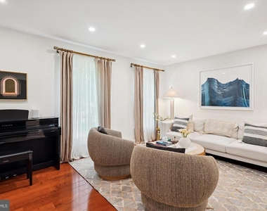 14713 Dunleith Street - Photo Thumbnail 3