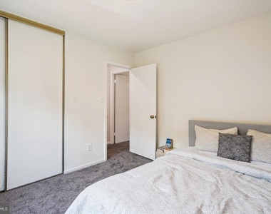 14713 Dunleith Street - Photo Thumbnail 14