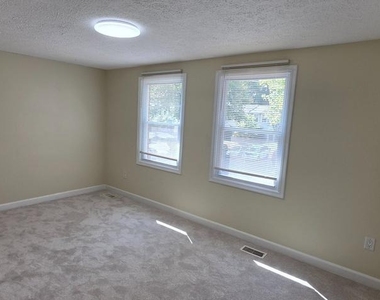 13527 Duhart Road - Photo Thumbnail 17