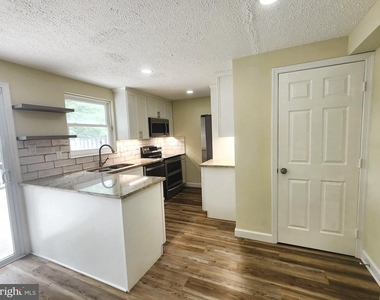 13527 Duhart Road - Photo Thumbnail 4