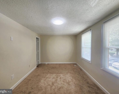 13527 Duhart Road - Photo Thumbnail 12