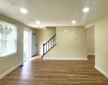 13527 Duhart Road - Photo Thumbnail 1