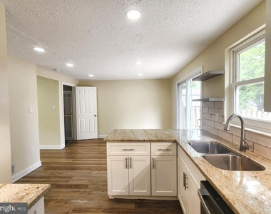 13527 Duhart Road - Photo Thumbnail 6